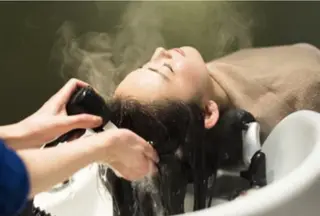 スパニスト 中川のヘアスタイル