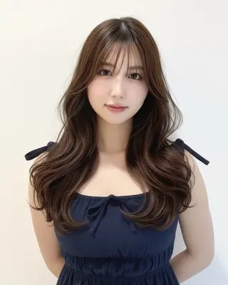 ロング 赤み消し韓国ヘア レイヤー縮毛🤍渡邉のヘアスタイル