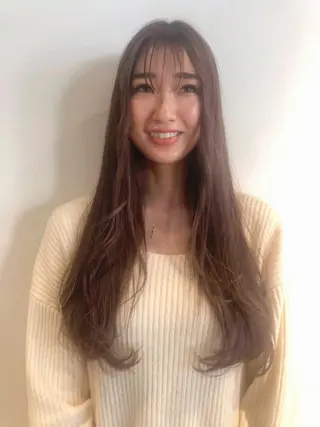 ロング カラー 柳下 涼のヘアスタイル