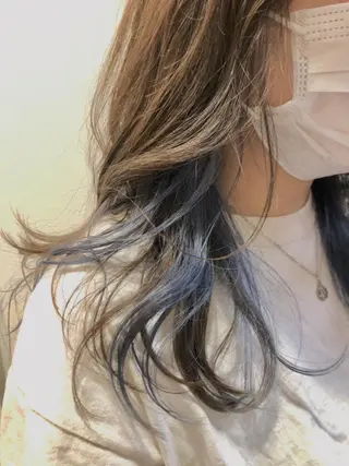 セミロング カラー シェアハピ ヤマモトのヘアスタイル