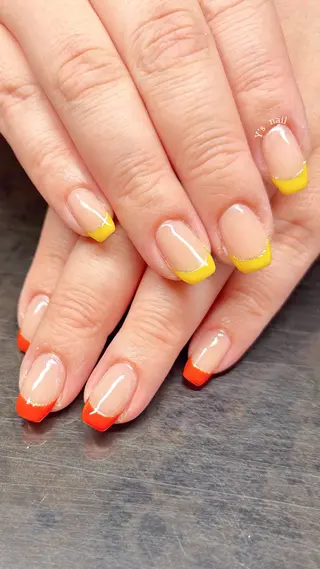 ネイル 手書きが得意🖌️ Y’s  nailのネイルデザイン