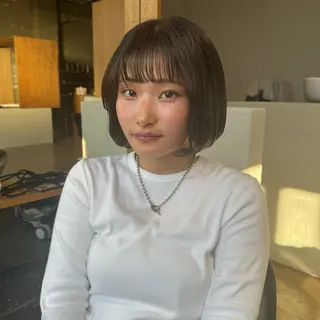 ショート カラー SOU所属・ふるかわ れなのヘアスタイル