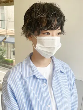 ショート パーマ 齋藤 咲のヘアスタイル