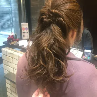 ミディアム カラー パーマ ヘアアレンジ apish aoyama所属・武 愛子の眉毛・アイブロウイメージ