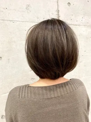 ショート カラー 大栗 佑也  髪質改善のヘアスタイル