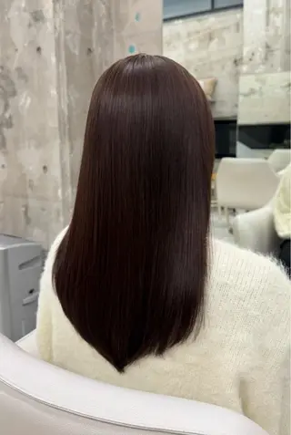 ロング 関川 奈摘のヘアスタイル