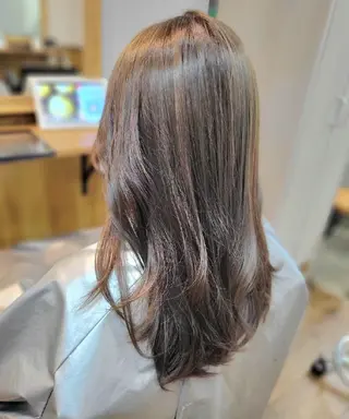 ロング Agu hair flower所属・E RIのヘアスタイル