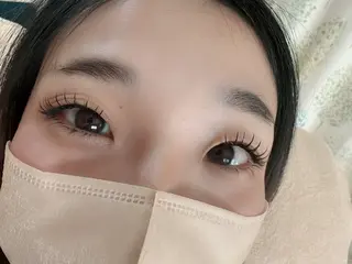 マツエク・マツパ 伊藤名紬 マツエク専門のマツエク・マツパデザイン