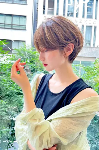 ショート カラー パーマ ヘアアレンジ メンズ キッズ ネイル マツエク・マツパ アイブロウ modek's tokyo所属・顔周りレイヤー ☺︎shunのヘアスタイル