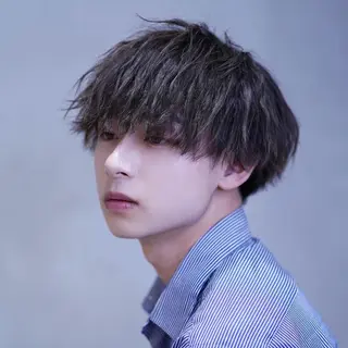 ショート メンズ 飯塚 想のヘアスタイル