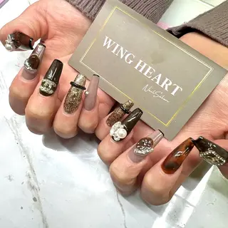 ネイル I. AYUMIのネイルデザイン