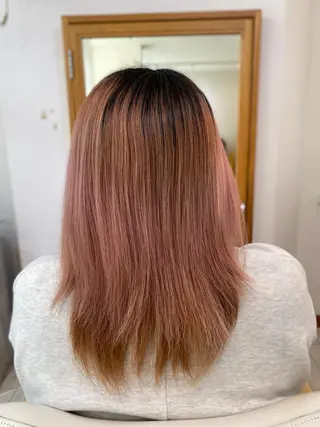 セミロング カラー CRADLE Takeuchiのヘアスタイル