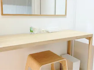 シェノン所属・毛穴/ニキビ/ ニキビ跡肌改善専門のエステ・リラクイメージ