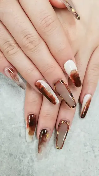 ネイル 河野ちえ (雑誌掲載サロン)のネイルデザイン