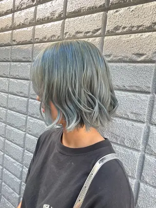 カラー 山浦 那奈のヘアスタイル