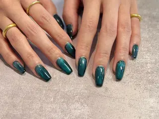 ネイル Revia所属・Revia おおだちあやなのネイルデザイン