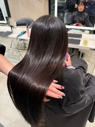 ロング みっちー/ブリーチ なしダブルカラーのヘアスタイル
