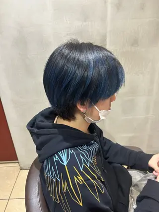 カラー メンズ 勝屋 有梨のヘアスタイル