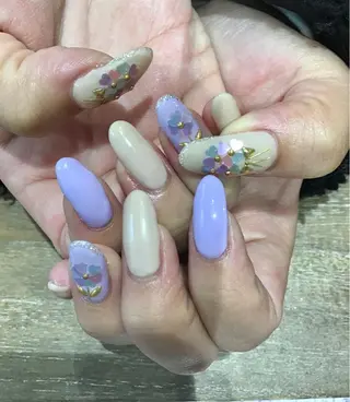 ネイル Nest 平出のネイルデザイン