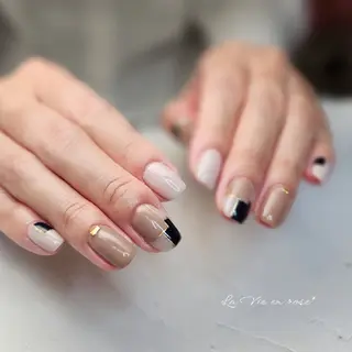 ネイル ラヴィアン ローズのネイルデザイン