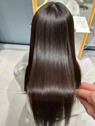 ロング パーマ 福岡縮毛矯正✨️ ストレート 向井和輝のヘアスタイル