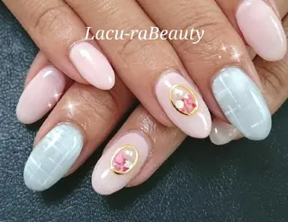 ネイル 小顔と腸の専門店 ラクーラビューティのエステ・リラクイメージ