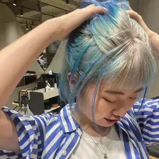 ショート カラー 🌈圧倒的デザイン力 内井省吾のヘアスタイル