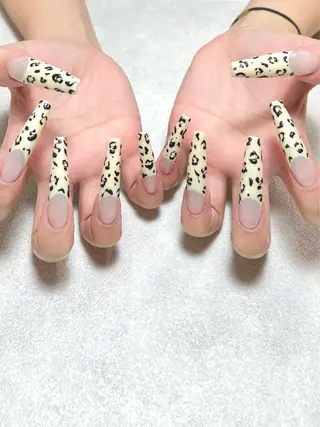 ネイル ネイリスト シンのネイルデザイン