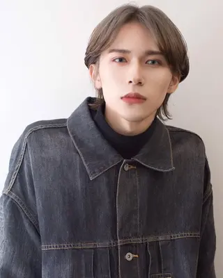 セミロング メンズ 千葉 慎也のヘアスタイル