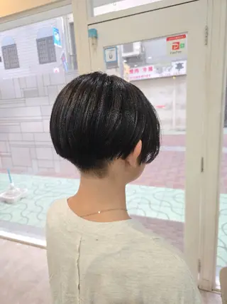 ショート 暖色🍎透明感カラー 🩵小林かりんのヘアスタイル