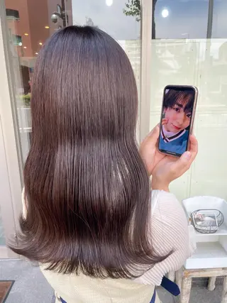 ミディアム カラー イワタ マハ/ minim hairのヘアスタイル