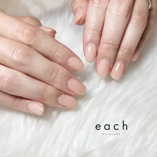 ネイル 𝒆𝒂𝒄𝒉 kanako 🕊のネイルデザイン