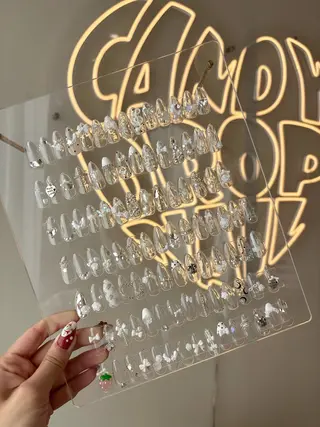 ネイル AKANE 🧴のネイルデザイン