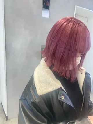 ショート カラー ピンク/ベージュ /似合わせ/田島百華のヘアスタイル