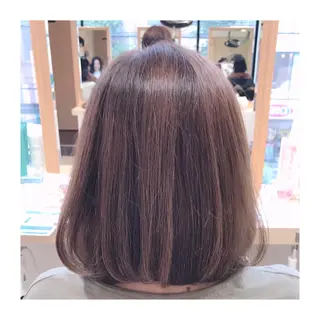 ミディアム カラー 30代からの大人 ショートのヘアスタイル