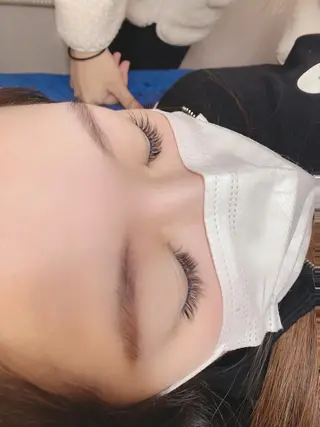 マツエク・マツパ Ubuntu🎀 ネイルサロン✨のネイルデザイン