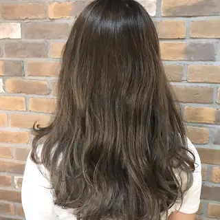 ロング カラー 似合わせ/代表 髪質改善/山田将大のヘアスタイル