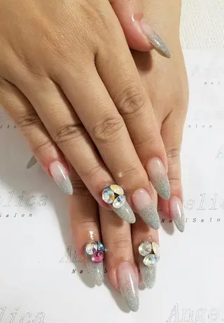 ネイル Angelica ネイリストのネイルデザイン