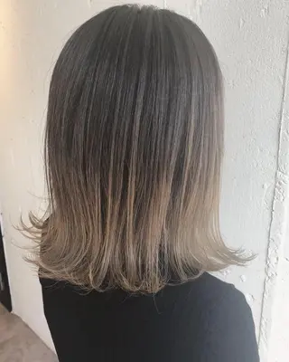 ミディアム フジサキ ケンのヘアスタイル
