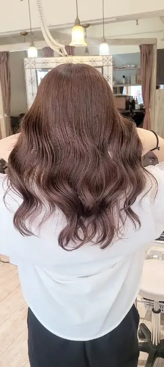 カラー cherie所属・大内 格のヘアスタイル