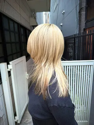 セミロング ROSIER所属・ウルフカット 🐺ｾﾝﾀﾞｱｶﾈのヘアスタイル