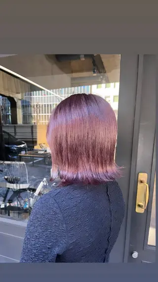 ミディアム ブリーチなしダブルカ ラー🩶manamiのヘアスタイル