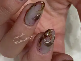 ネイル private salon TOMOMINAILs所属・TOMOMI NAILsのネイルデザイン