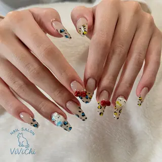 ネイル NAILSALON ViViChi所属・ViViChi 梨帆のネイルデザイン