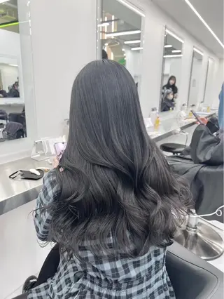 ロング カラー ブリーチなし艶カラー タクト🫧のヘアスタイル