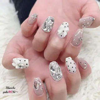 ネイル ネイルサロン　Lian所属・Lian Yulilianのネイルデザイン