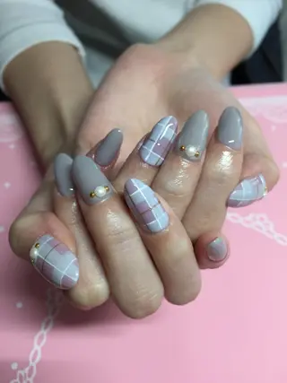 ネイル モナンジュ マツパ・眉毛専門のマツエク・マツパデザイン