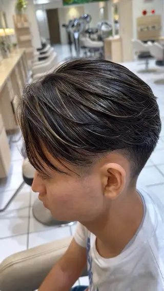 ショート パーマ メンズ 曲がる縮毛矯正ドクタ ー✂️MASAYAのヘアスタイル