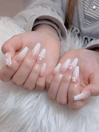 ネイル Mio_ Noiranailのネイルデザイン