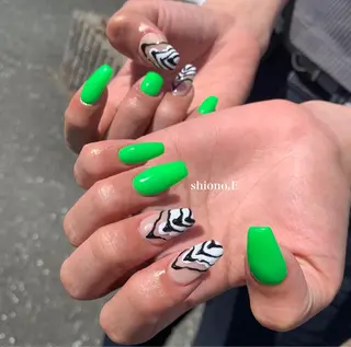 ロング カラー ネイル be-cares beauty(豊川店のネイルデザイン